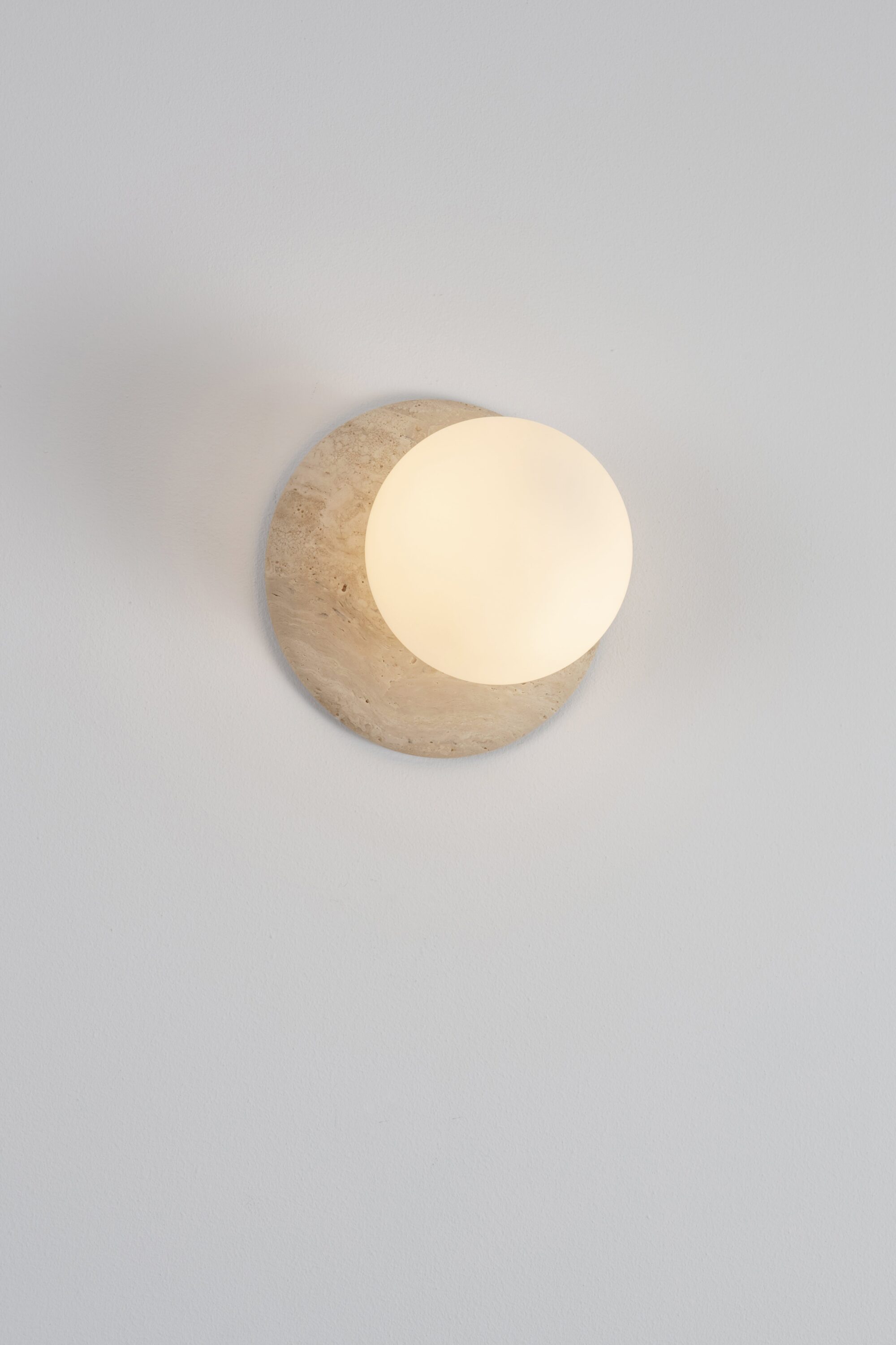 ORBIT WALL LIGHT